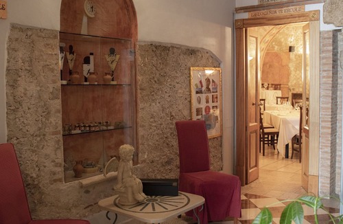 Padula Hotel | Villa Cosilinum