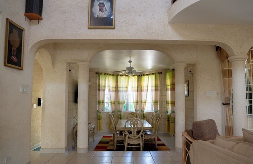 Paynes Bay Villa | Marzalea 3 bd Villa by Zenbreak