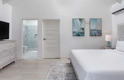 Mullins Villa | Beachfront villa