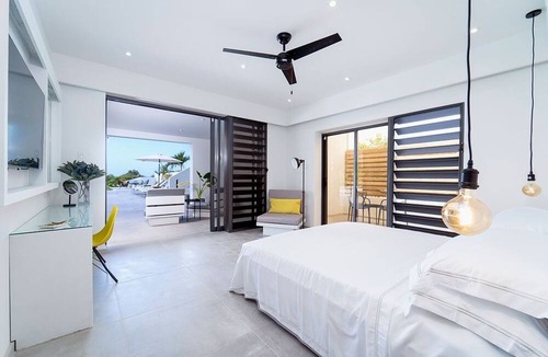 Weston Villa | Villa Elan 5 Bedroom Villa