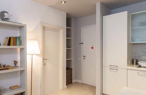 Viareggio Apartment | Holiday Apartment 'La Casa nel parco' close to the Beach with Terrace