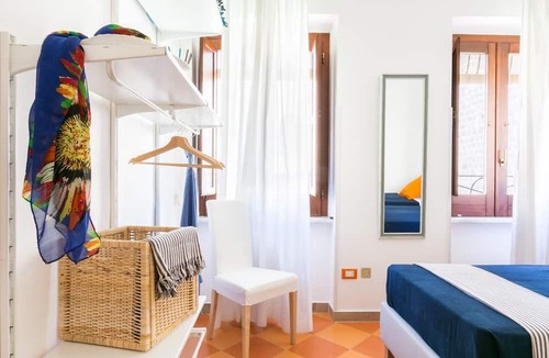 Sorrento Historic Centre Apartment | A modern and confortable three bedroom apartment in Sorrento close to the beach