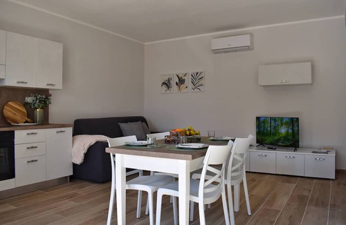 Casal Velino Apartment | Hyéle Accommodation Experience