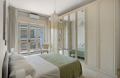 Salerno Apartment | Apartment 'Casa Elena' with Sea View, Wi-Fi and Air Conditioning