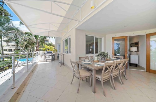 Saint Matthias Condo | Palm Beach 204, Three Bedroom Beachfront Condo