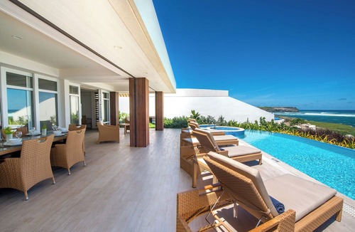Whitehaven Villa | East Resort