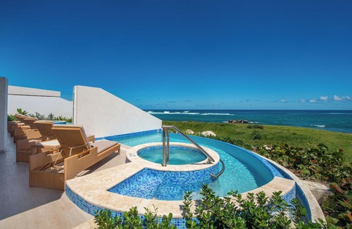 Whitehaven Villa | East Resort