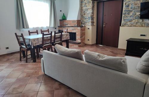 Marina di Pisciotta Apartment | Grande appartamento in pietra vicino al mare