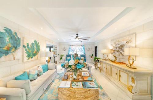 Inch Marlowe House | Hidden Gem The Parisian - by ZenBreak