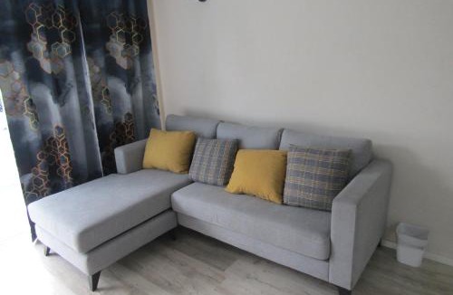 Prospect Apartment | 103 Batts Rock Beach Condo's