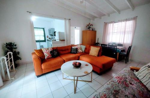 Maxwell House | Kismet Garden Cottages - Dover Beach