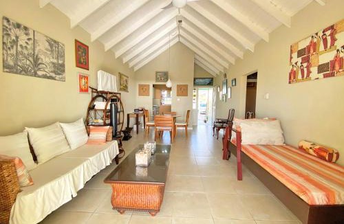 Apple Hall House | ZenBreak The Gem