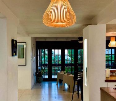 Lodge Hill House | Harbour View - by ZenBreak