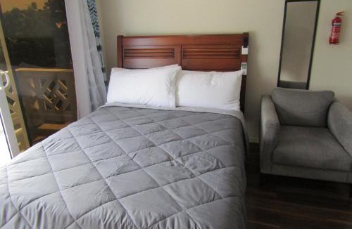 Lazaretto Apartment | 201 Batts Rock Beach Condos