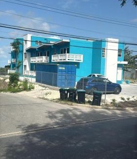 Prospect Apartment | 104 Batts Rock Beach Condos near UWI