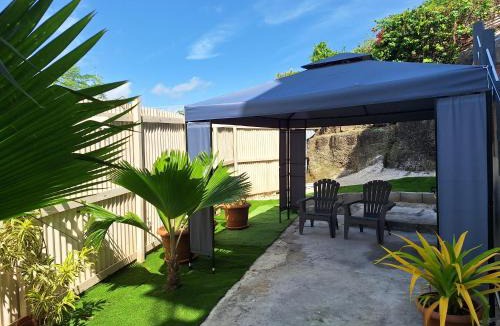Brittons Hill Apartment | Norms Near US Embassy