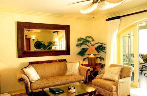 Douglas Resort | Port St. Charles