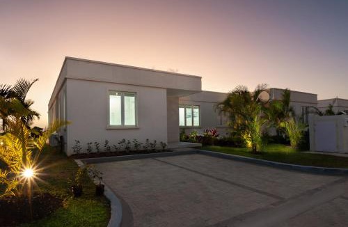 Mount Standfast Villa | Westmoreland hills 3 and 4 - Two villas next to each other