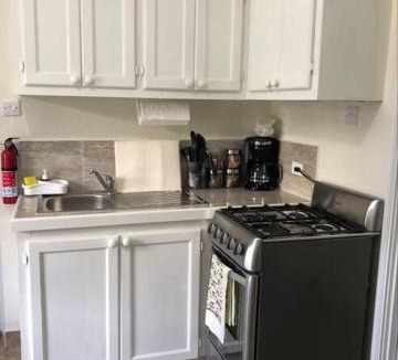 Four Roads Apartment | Kelly's Studio Apartment - Rental near Airport, Amenities and Bus Route
