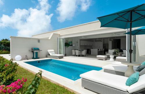 Mount Standfast Villa | Luxury 3-bedroom villa with sea view on West Coast