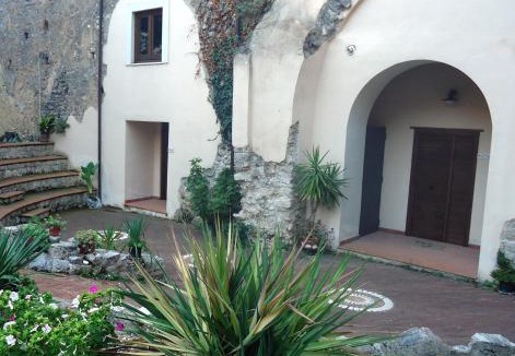Sant'Angelo a Fasanella Apartment | Residence Il Convento