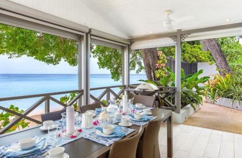 Gibbs Bay Villa | La Lune