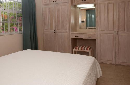 Holder's Hill Apartment | Sandy Bliss Condominiums