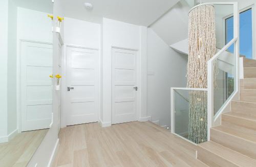 Mount Standfast Apartment | Garden Grove