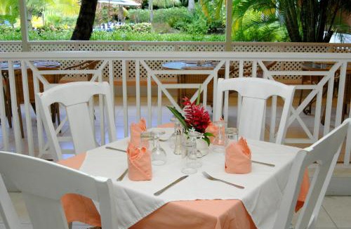 Maxwell Hotel | Sunbay Hotel- Daily Breakfast & Beach Access Included