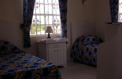 Inch Marlowe Apartment | Plover Court Apartments