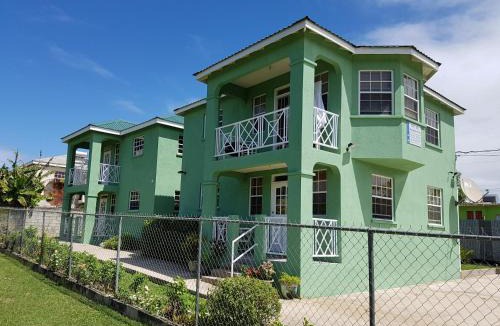Collenton Apartment | MIRI-JOY APARTMENTS