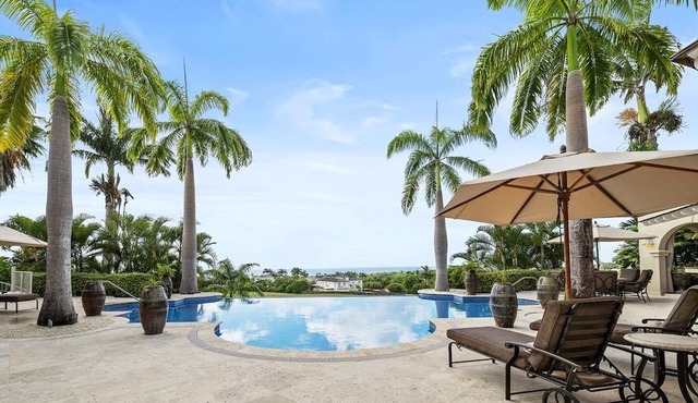 Wild Cane Ridge 2 by Island Villas