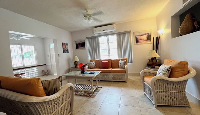 Graceville Beach House - by Zenbreak
