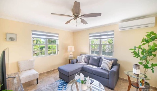 Garden Apartment Near Dover Beach, Patio & BBQ