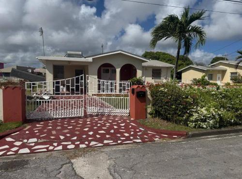 Hy-De-Way 3BR Near Miami Beach Oistins