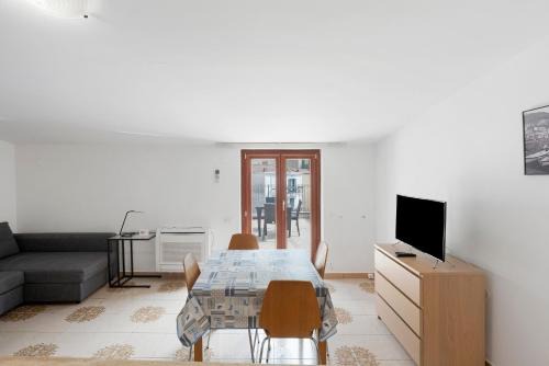 Ce Tour - Casa Cetara Centro 1