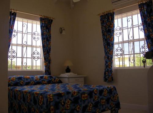 Plover Court Apartments